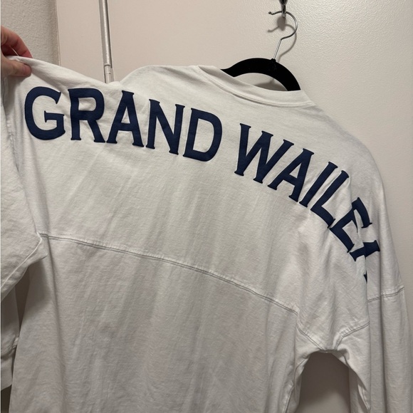 Grand Wailea Adult Medium Long Sleeve Beach Shirt - Picture 2 of 8